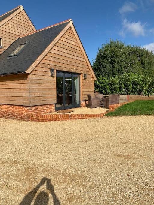 The Old Stables Villa Salisbury Exterior photo